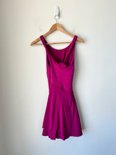 Load image into Gallery viewer, Lululemon Dress Size Extra Large
