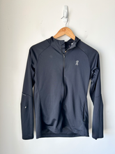 Load image into Gallery viewer, On Cloud Athletic Jacket Size Small
