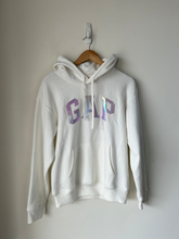 Load image into Gallery viewer, Gap Sweatshirt Size Small
