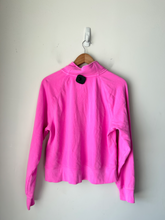 Load image into Gallery viewer, Gap Sweatshirt Size Medium
