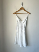 Load image into Gallery viewer, Princess Polly Dress Size 3/4
