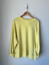 Load image into Gallery viewer, Aerie Long Sleeve Top Size Medium
