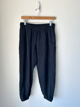 Load image into Gallery viewer, Tna Athletic Pants Size Small
