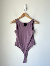 Load image into Gallery viewer, Lululemon Athletic Pants Size Small
