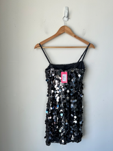 Load image into Gallery viewer, Edikted Dress Size Extra Small
