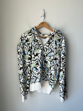 Load image into Gallery viewer, Sweatshirt Size Small
