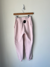 Load image into Gallery viewer, Lululemon Athletic Pants Size Extra Small
