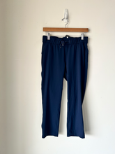 Load image into Gallery viewer, Lululemon Athletic Pants Size 3/4 (27)
