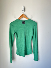 Load image into Gallery viewer, American Eagle Long Sleeve Top Size Extra Small
