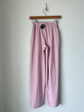 Load image into Gallery viewer, Lululemon Athletic Pants Size Extra Small
