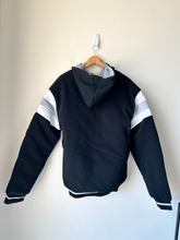 Load image into Gallery viewer, Outerwear Size Extra Large
