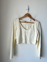 Load image into Gallery viewer, Offline Athletic Top Size Large
