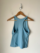 Load image into Gallery viewer, Lululemon Athletic Top Size Large
