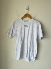 Load image into Gallery viewer, Gym Shark T-shirt Size Medium

