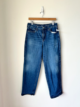 Load image into Gallery viewer, Old Navy Denim Size 9/10 (30)
