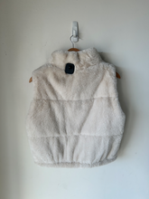 Load image into Gallery viewer, Streetwear Society (Sws) Outerwear Size Medium
