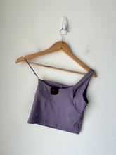 Load image into Gallery viewer, Lululemon Athletic Top Size Small
