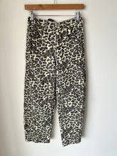 Load image into Gallery viewer, Women’s Pants Size S
