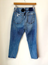 Load image into Gallery viewer, Abercrombie &amp; Fitch Denim Size 5/6 (28)
