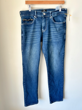 Load image into Gallery viewer, True Religion Denim Size 32
