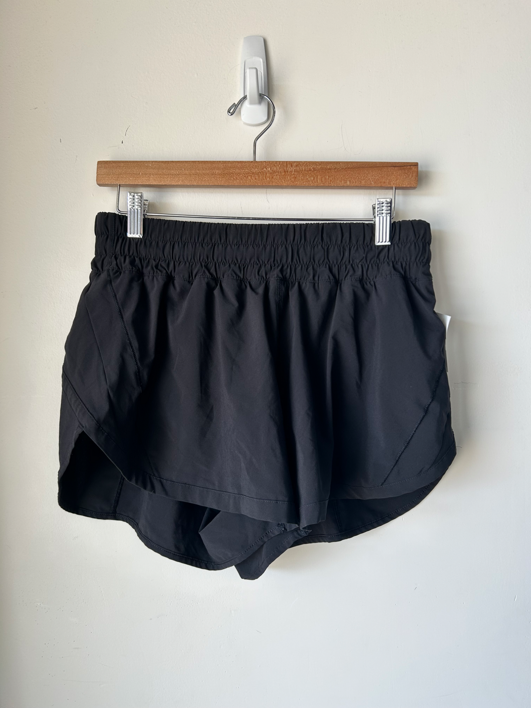 Lulu Lemon Athletic Shorts Size 9/10