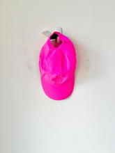 Load image into Gallery viewer, Hat
