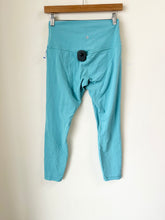 Load image into Gallery viewer, Lulu Lemon Athletic Pants Size Large
