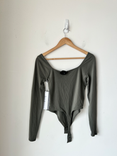 Load image into Gallery viewer, Lululemon Womens Tops Bodysuit Size Medium
