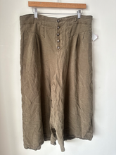 Load image into Gallery viewer, Anthropologie Pants Size Extra Large
