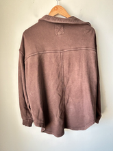 Load image into Gallery viewer, Aerie Long Sleeve Top Size Small
