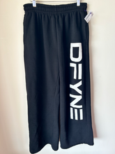 Load image into Gallery viewer, Athletic Pants Size Extra Large

