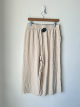 Load image into Gallery viewer, Pants Size Large
