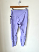 Load image into Gallery viewer, Lulu Lemon Athletic Pants Size 9/10 (30)
