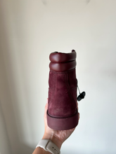 Load image into Gallery viewer, Timberland Shoes Boots Womens 8.5

