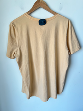 Load image into Gallery viewer, Lulu Lemon Athletic Top Size Medium
