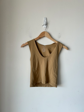 Load image into Gallery viewer, Free People Tank Top Size Extra Small
