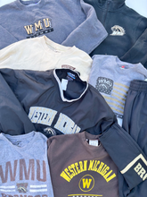 Load image into Gallery viewer, Champion Sweatshirt Size XXL
