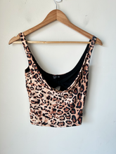 Load image into Gallery viewer, Windsor Tank Top Size Extra Small
