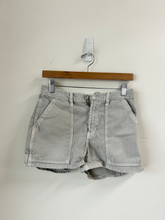 Load image into Gallery viewer, Zara Shorts Size Small
