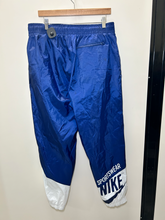 Load image into Gallery viewer, Nike Athletic Pants Size Extra Large
