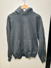 Load image into Gallery viewer, Gym Shark Sweatshirt Size Medium
