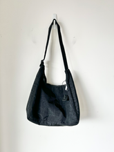 Load image into Gallery viewer, Purse
