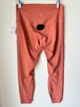 Load image into Gallery viewer, Lululemon Athletic Pants Size Medium
