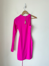 Load image into Gallery viewer, Skims Dress Size Small
