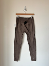 Load image into Gallery viewer, Gym Shark Athletic Pants Size Medium
