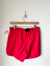 Load image into Gallery viewer, Nike Dri Fit Athletic Shorts Size Medium
