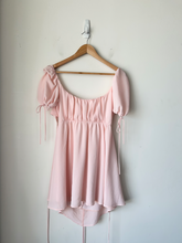 Load image into Gallery viewer, Lucy In The Sky Dress Size Medium
