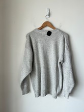 Load image into Gallery viewer, Sweater Size Large
