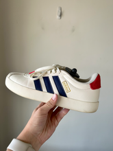 Load image into Gallery viewer, Adidas Casual Shoes Womens 8
