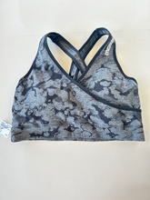 Load image into Gallery viewer, Gym Shark Sports Bra Size Extra Large
